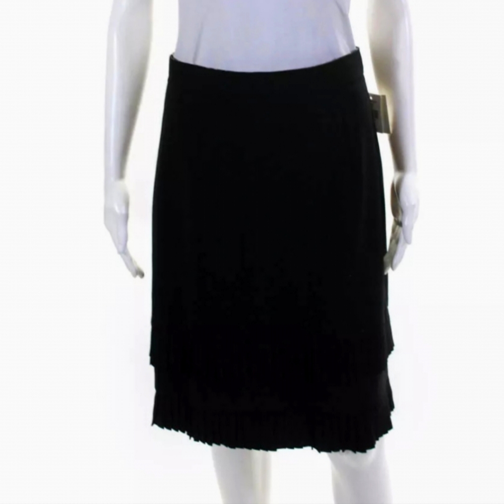 Milly black knee length shirt size 8